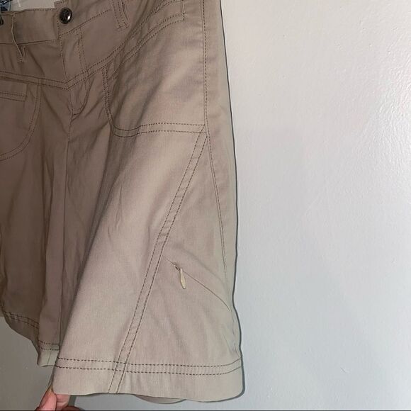 Athleta Dipper Bermuda hiking shorts - Picture 8 of 12